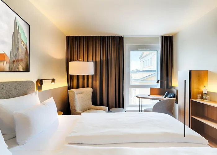 Welcome Center Hotel